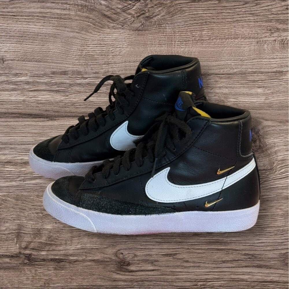 Nike Blazer Mid '77 SE ‘Sisterhood’ Black | Women’s Size 5.5 - Picture 2 of 6